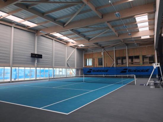Complexe de tennis